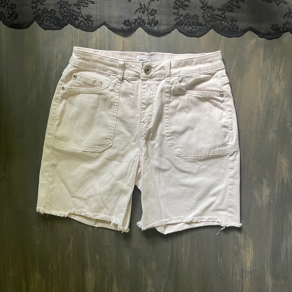 Stylish Cream Jean Shorts for Women